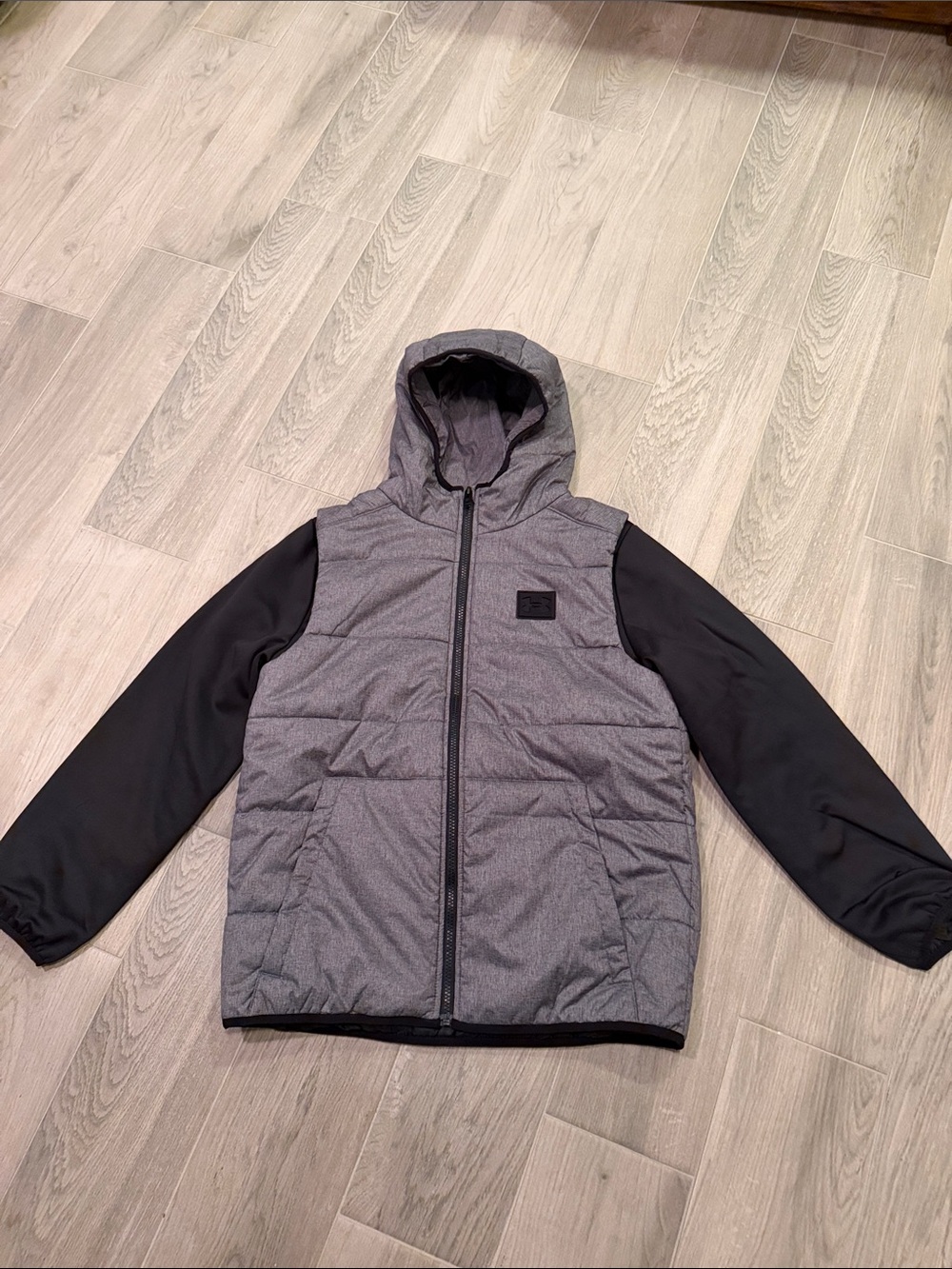Under Armour Boys Hooded Jacket - Gray/Black Size YL